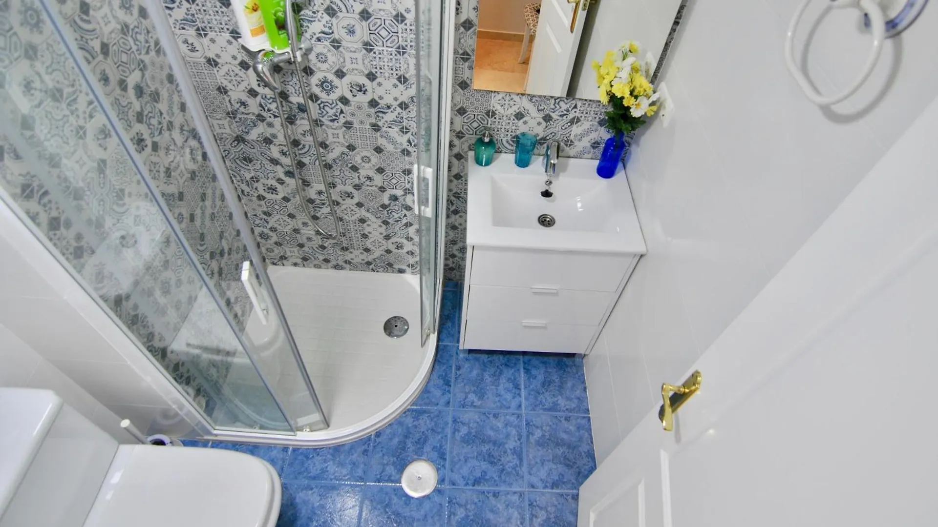 Apartamento Las Camelias ベナルマデナ
